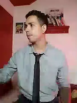 chero 95 online show from November 18, 2025, 8:13 pm