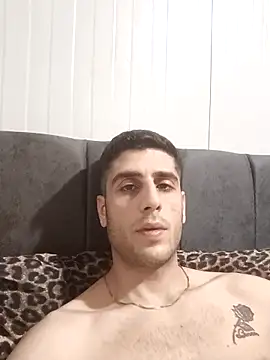 arenn1997 online show from March 23, 2026, 12:25 am