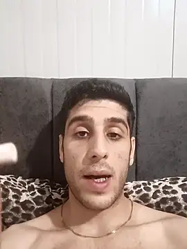 arenn1997 online show from April 9, 2026, 12:21 am