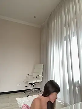 Snapshot of Hott_Lolla chatting on February 20, 2025, 10:48 am Hott Lolla online show from February 20, 2025, 10:48 am