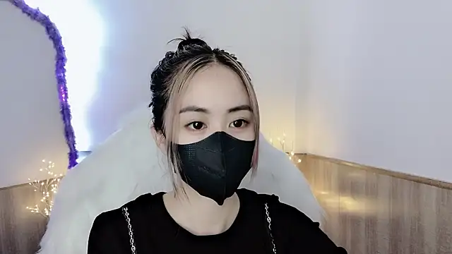 Snapshot of witch-39 chatting on March 18, 2025, 8:36 am witch-39 online show from March 18, 2025, 8:36 am