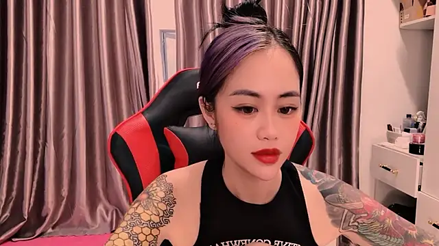 Snapshot of witch-39 chatting on February 9, 2026, 5:22 am witch-39 online show from February 9, 2026, 5:22 am