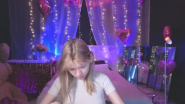 LitaBrom online show from February 22, 2026, 10:03 am