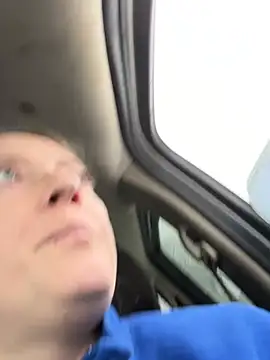 lezbean24 online show from February 6, 2026, 6:33 pm