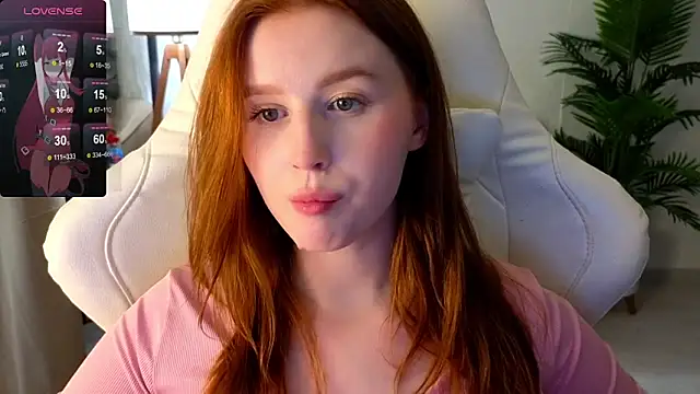 Snapshot of Meow_babe chatting on February 9, 2025, 1:35 pm Meow babe online show from February 9, 2025, 1:35 pm