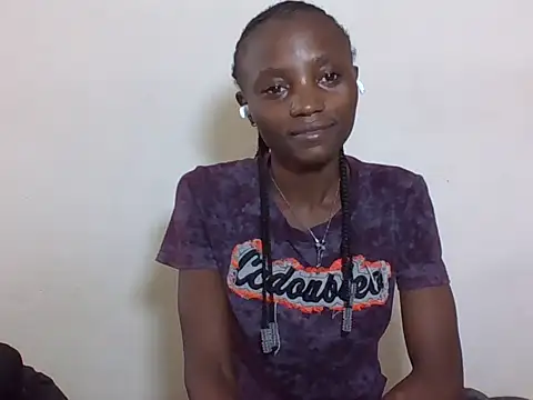 SexyNeedle22 online show from September 26, 2025, 9:02 am