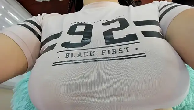 emilymiller tcw online show from February 6, 2025, 1:32 pm