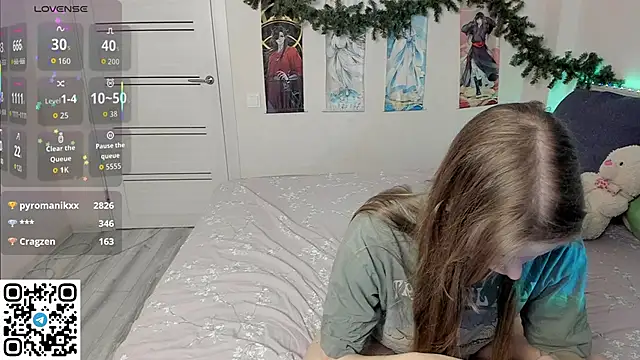 JorRoger online show from December 15, 2025, 10:25 pm