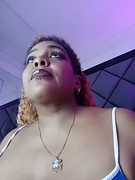 ELLA KELLY online show from May 23, 2026, 11:47 am
