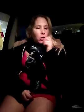 Snapshot of Chatonne69 chatting on December 29, 2024, 2:38 am Chatonne69 online show from December 29, 2024, 2:38 am