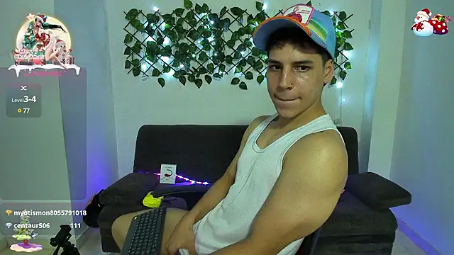 Snapshot of jonathanjoestar_ chatting on December 20, 2024, 1:14 am jonathanjoestar  online show from December 20, 2024, 1:14 am