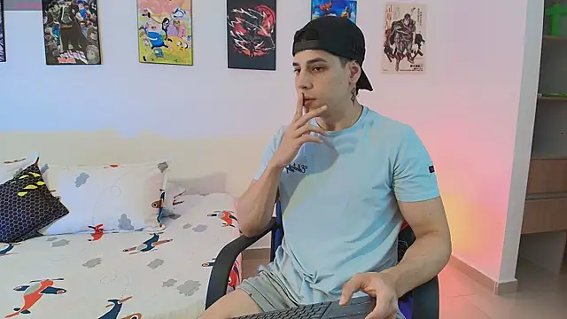 jonathanjoestar  online show from April 8, 2026, 8:53 pm