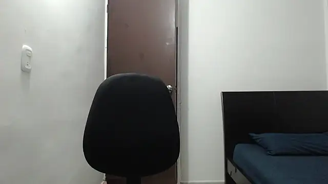 Snapshot of dimitriquiet05 chatting on January 8, 2025, 2:57 am dimitriquiet05 online show from January 8, 2025, 2:57 am