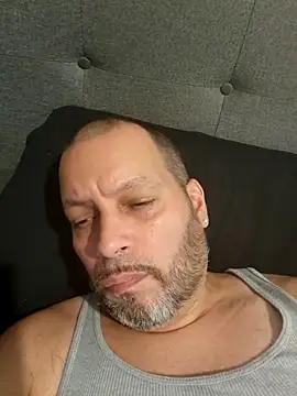 Snapshot of Just2much chatting on September 22, 2025, 3:03 pm Just2much online show from September 22, 2025, 3:03 pm