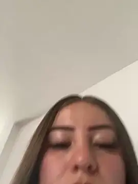 Snapshot of cheryl_cc chatting on February 27, 2025, 7:04 pm cheryl cc online show from February 27, 2025, 7:04 pm