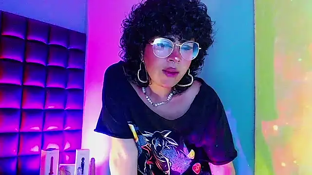 kuromi69 online show from December 18, 2024, 11:02 am