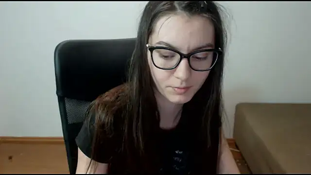 Snapshot of CuteJollie4U chatting on March 12, 2025, 8:10 pm CuteJollie4U online show from March 12, 2025, 8:10 pm