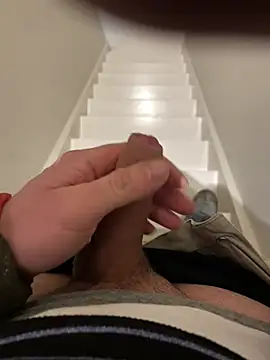 dimitriei online show from January 8, 2025, 7:45 am