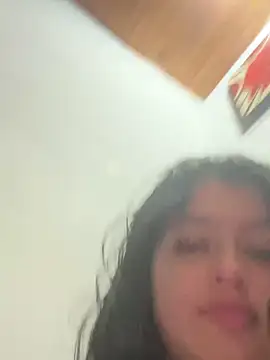 Snapshot of Stephania_18 chatting on February 18, 2025, 12:04 am Stephania 18 online show from February 18, 2025, 12:04 am