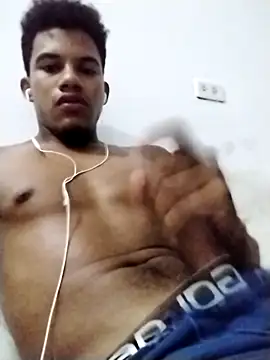 Snapshot of Gutierrez6383 chatting on March 13, 2025, 6:16 am Gutierrez6383 online show from March 13, 2025, 6:16 am