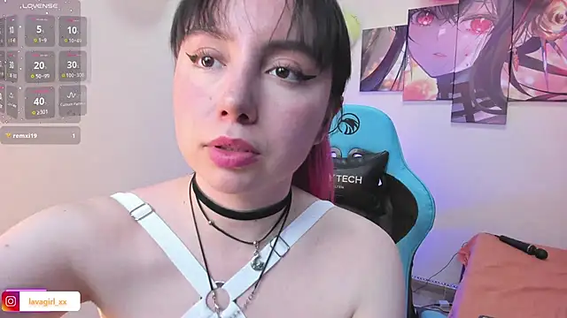 Julieta cott online show from March 4, 2026, 10:38 pm