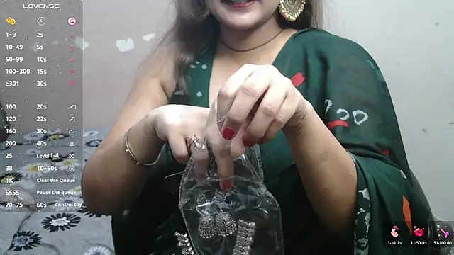 Snapshot of Jass-Karan chatting on February 11, 2025, 5:07 pm Jass-Karan online show from February 11, 2025, 5:07 pm