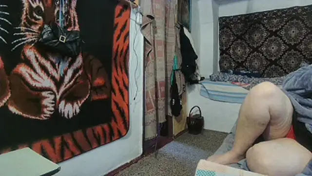 NataliiaRosa54 online show from February 3, 2026, 6:22 am