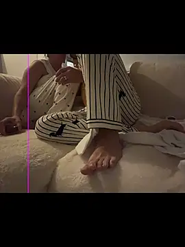 Snapshot of VesperMoonMist chatting on December 2, 2025, 7:09 pm VesperMoonMist online show from December 2, 2025, 7:09 pm