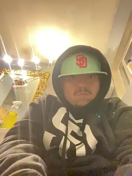 valleyoneofakind online show from December 20, 2024, 8:38 am