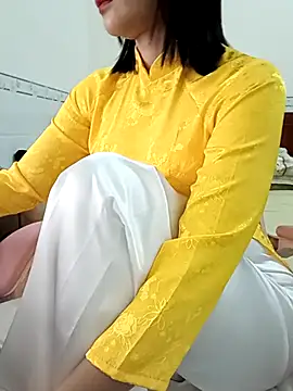 Snapshot of ___Erin___ chatting on January 17, 2026, 2:33 pm Erin online show from January 17, 2026, 2:33 pm