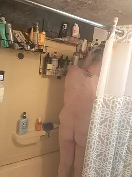 Snapshot of ditchwater chatting on November 17, 2025, 6:14 pm ditchwater online show from November 17, 2025, 6:14 pm