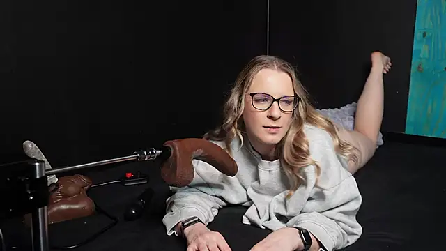 Snapshot of little_princess92 chatting on October 15, 2025, 10:26 am little princess92 online show from October 15, 2025, 10:26 am