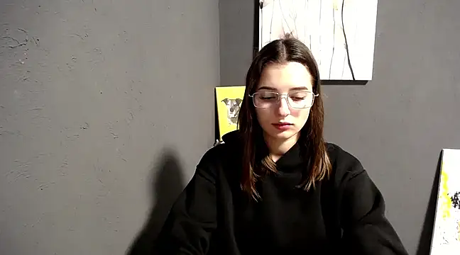 Snapshot of lady_olivia_ chatting on December 9, 2024, 1:24 pm lady olivia  online show from December 9, 2024, 1:24 pm