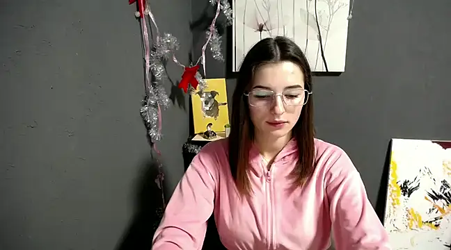 Snapshot of lady_olivia_ chatting on January 6, 2025, 2:14 pm lady olivia  online show from January 6, 2025, 2:14 pm
