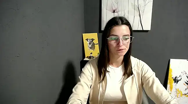 Snapshot of lady_olivia_ chatting on February 3, 2025, 1:40 pm lady olivia  online show from February 3, 2025, 1:40 pm
