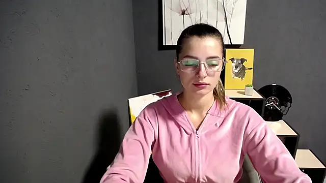 Snapshot of lady_olivia_ chatting on September 16, 2025, 3:35 pm lady olivia  online show from September 16, 2025, 3:35 pm