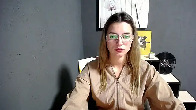 Snapshot of lady_olivia_ chatting on October 7, 2025, 5:10 pm lady olivia  online show from October 7, 2025, 5:10 pm