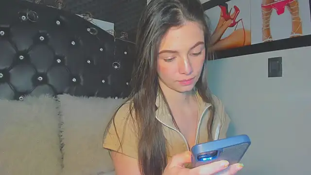 diana queen  online show from February 5, 2026, 4:06 am