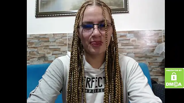 alice trinity online show from September 16, 2025, 3:46 pm