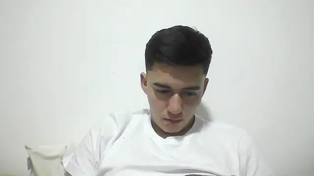 Estebitan vm online show from December 1, 2025, 1:43 am