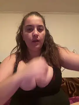 yzabell18 online show from November 30, 2025, 9:41 pm