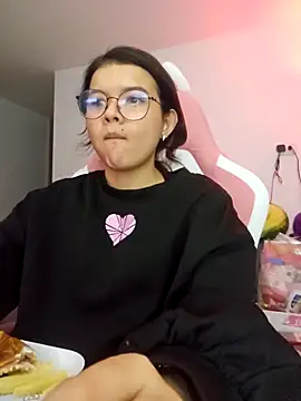 azumiichan online show from March 14, 2026, 12:50 am