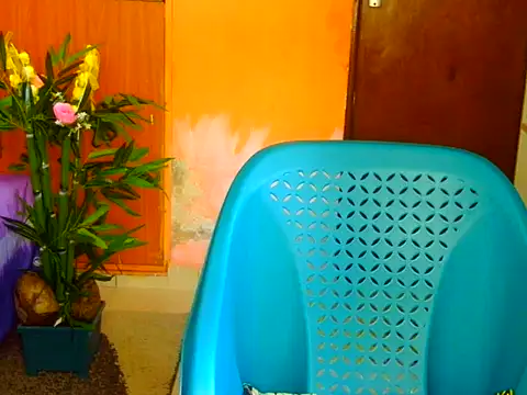 Snapshot of Naughtygal98 chatting on June 11, 2026, 7:06 am Naughtygal98 online show from June 11, 2026, 7:06 am