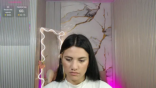 Chiara tay online show from May 12, 2026, 7:11 pm