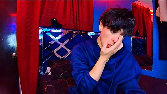 Luke Howland online show from December 2, 2025, 3:34 am