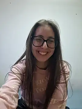 Snapshot of Sarah459 chatting on December 7, 2024, 5:31 pm Sarah459 online show from December 7, 2024, 5:31 pm