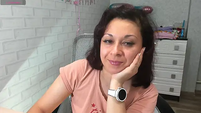 Snapshot of TeasyLana chatting on March 10, 2026, 7:52 pm TeasyLana online show from March 10, 2026, 7:52 pm