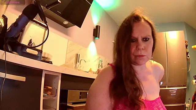 Endrocleia online show from October 16, 2025, 11:06 pm