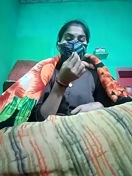 HOTBABITARAJ online show from January 3, 2025, 4:55 am