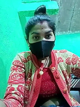 HOTBABITARAJ online show from March 6, 2025, 1:37 am